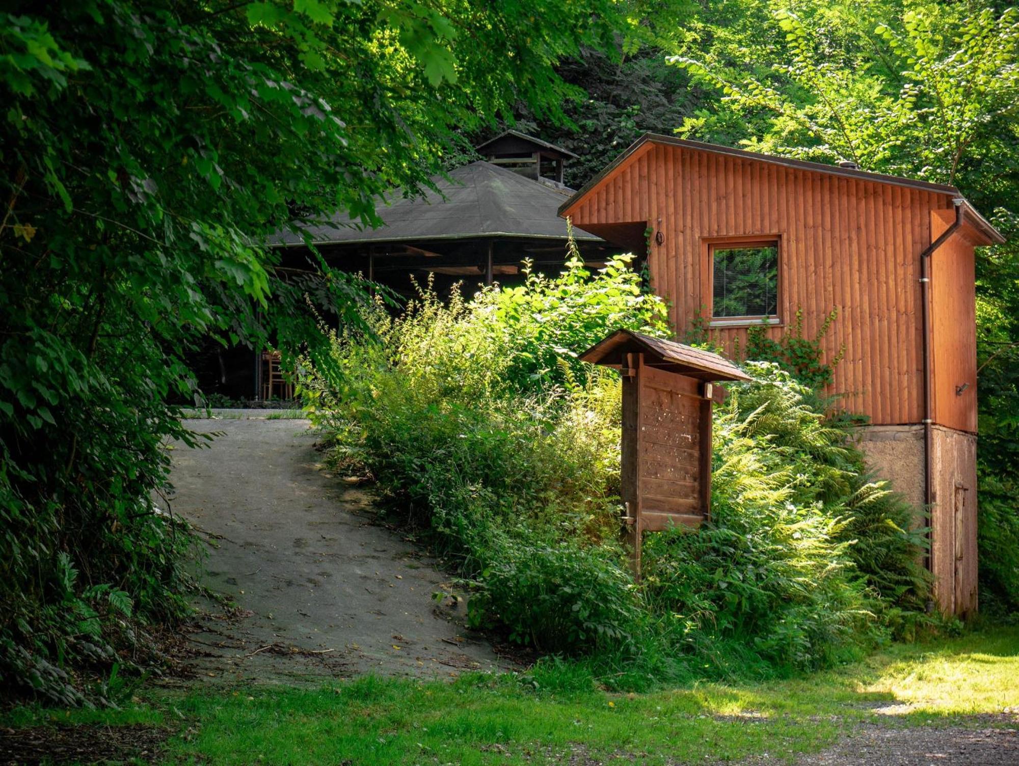 Hostinec Klopoty Ricky  Exteriör bild